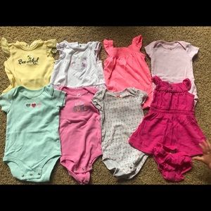 Bundle of 8 -6 month old short sleeve onies
